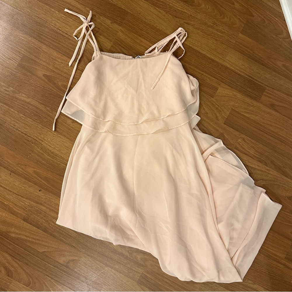 Flowy pink formal dress